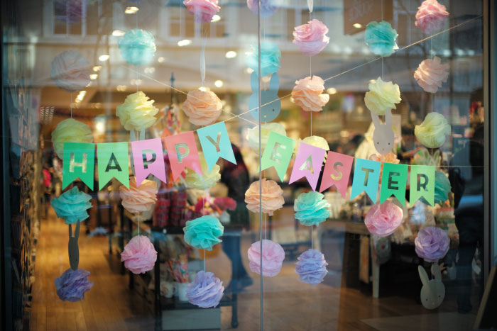 La vitrine de Pâques de Paper source à Burlingame  - photo par Laurel Duermael 