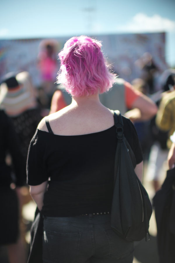 Costume Party - San Francisco - by Laurel Duermael - Castro - Cheveux roses 